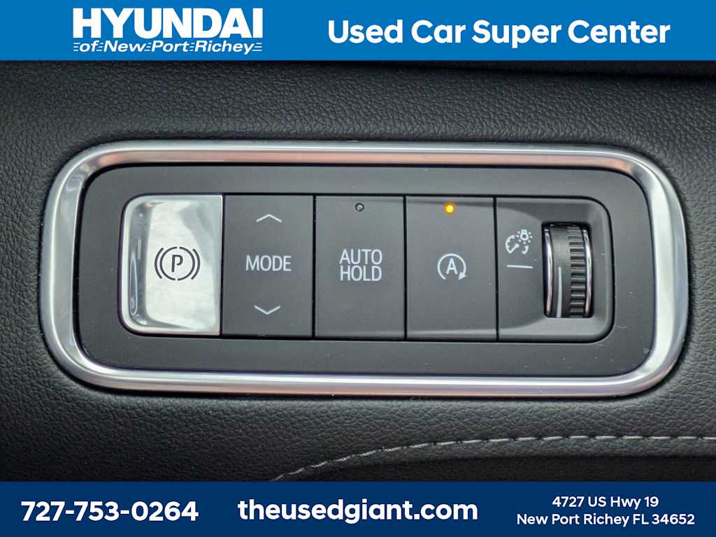 Thumbnail: 2025 Buick Enclave - 32