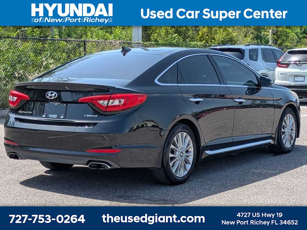 Thumbnail: 2015 Hyundai Sonata - 5