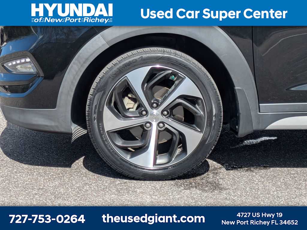 Thumbnail: 2018 Hyundai Tucson - 10