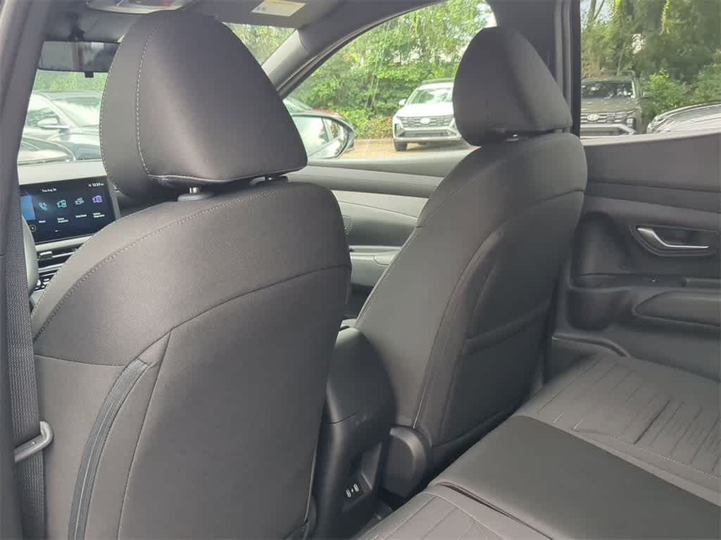 Thumbnail: 2026 Hyundai Santa Cruz - 18