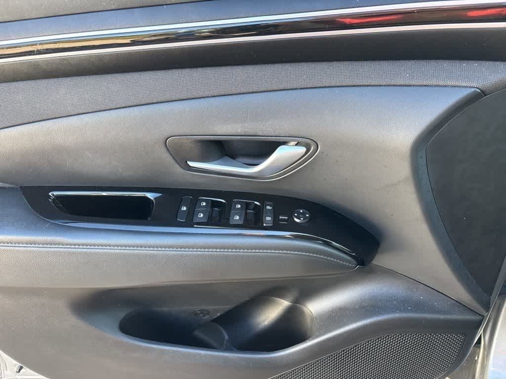 Thumbnail: 2022 Hyundai Tucson - 10