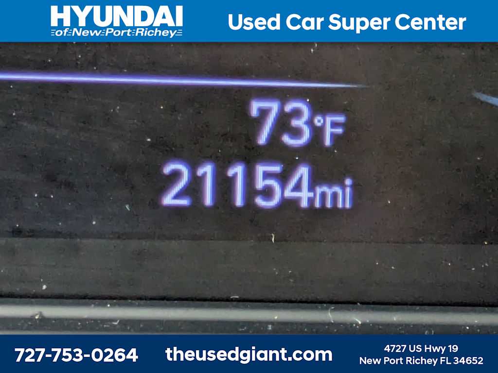 Thumbnail: 2023 Hyundai Venue - 29