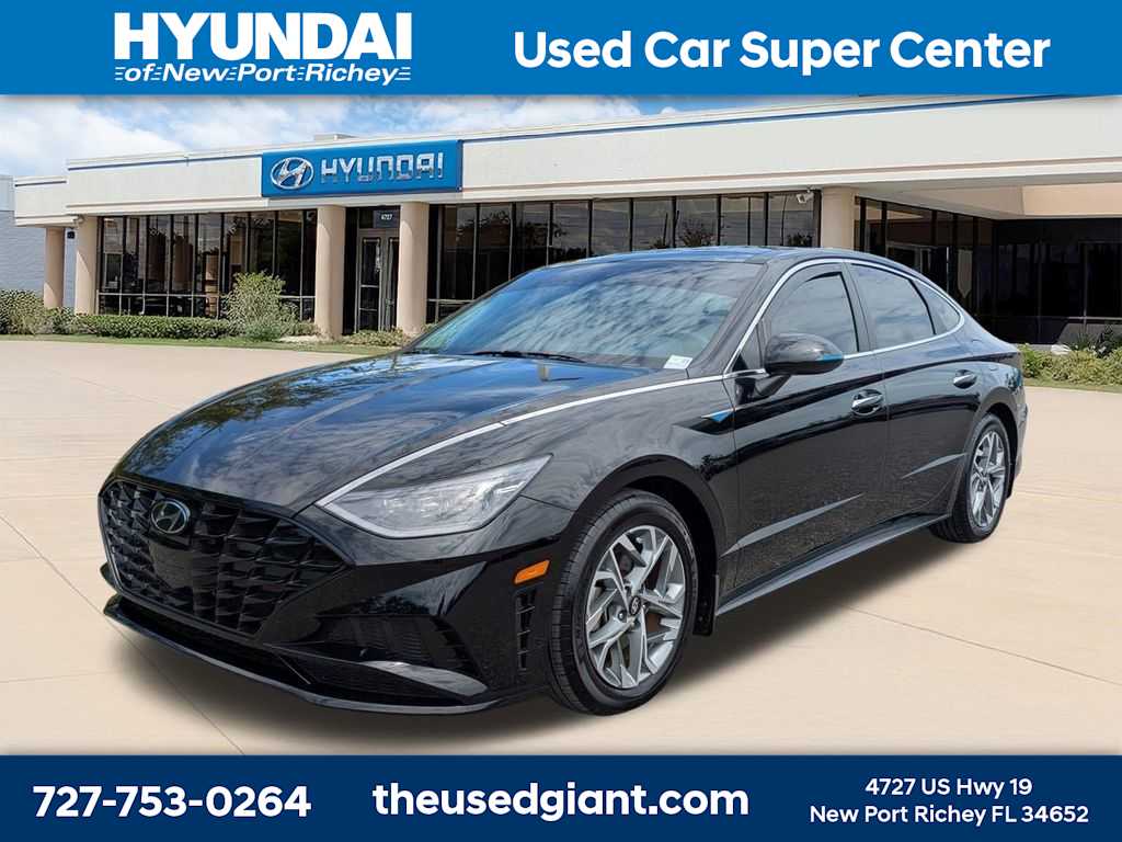 Thumbnail: 2023 Hyundai Sonata - 1