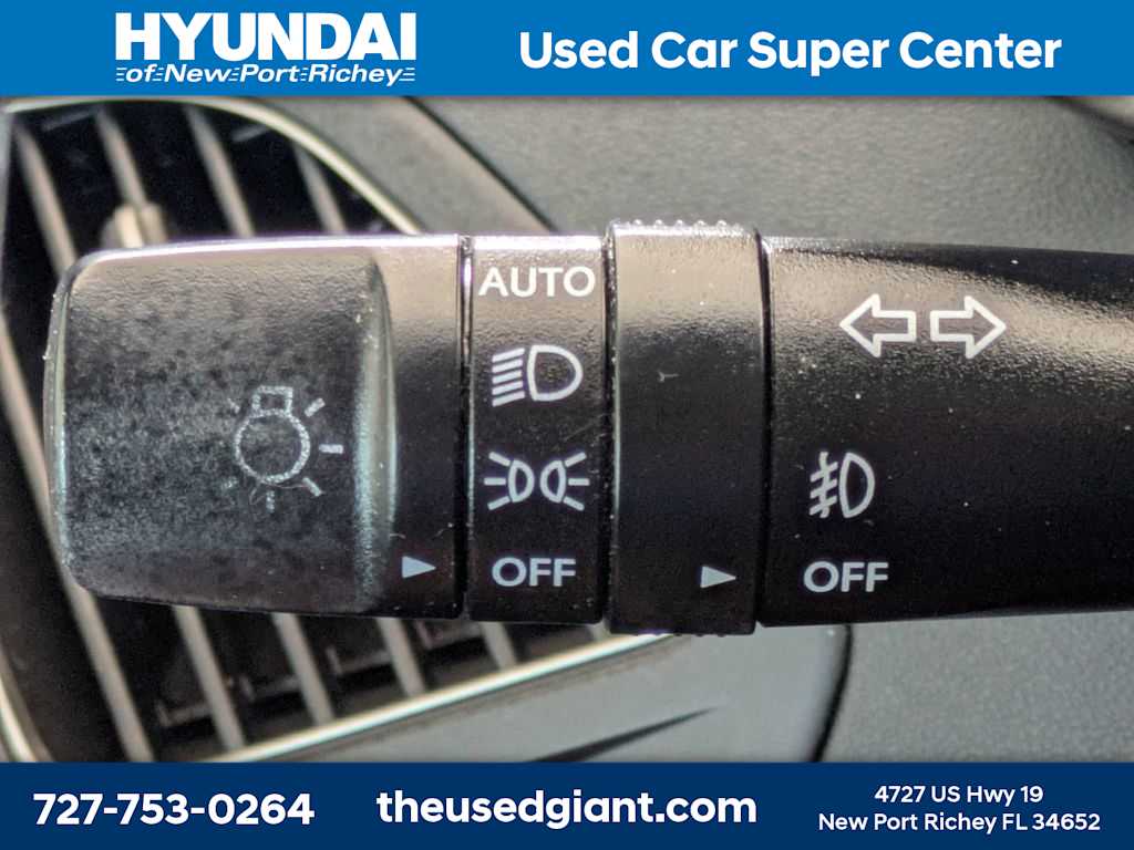 Thumbnail: 2013 Hyundai Tucson - 31