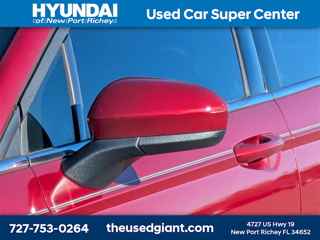 Thumbnail: 2013 Ford Fusion - 11