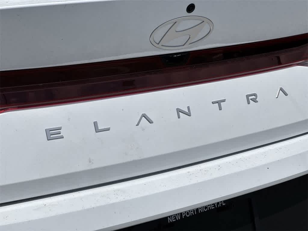 Thumbnail: 2025 Hyundai Elantra - 12