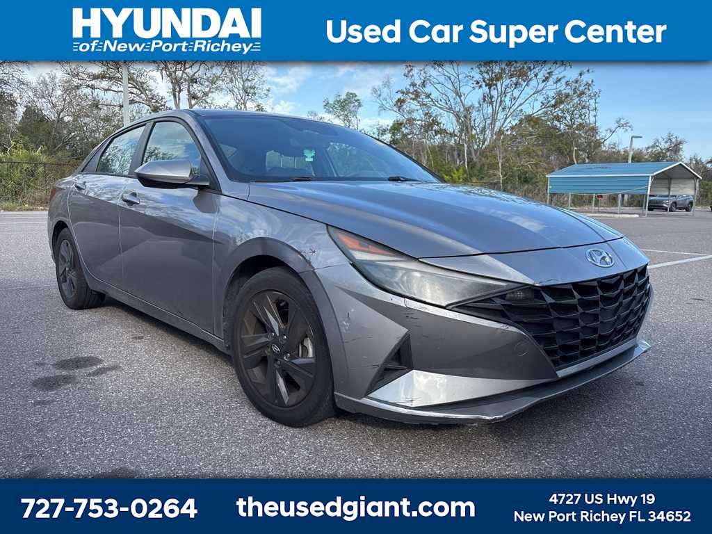 Thumbnail: 2021 Hyundai Elantra - 4