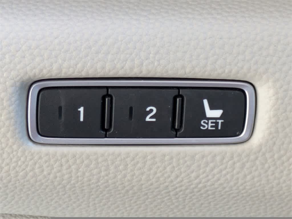 Thumbnail: 2021 Honda Accord - 23