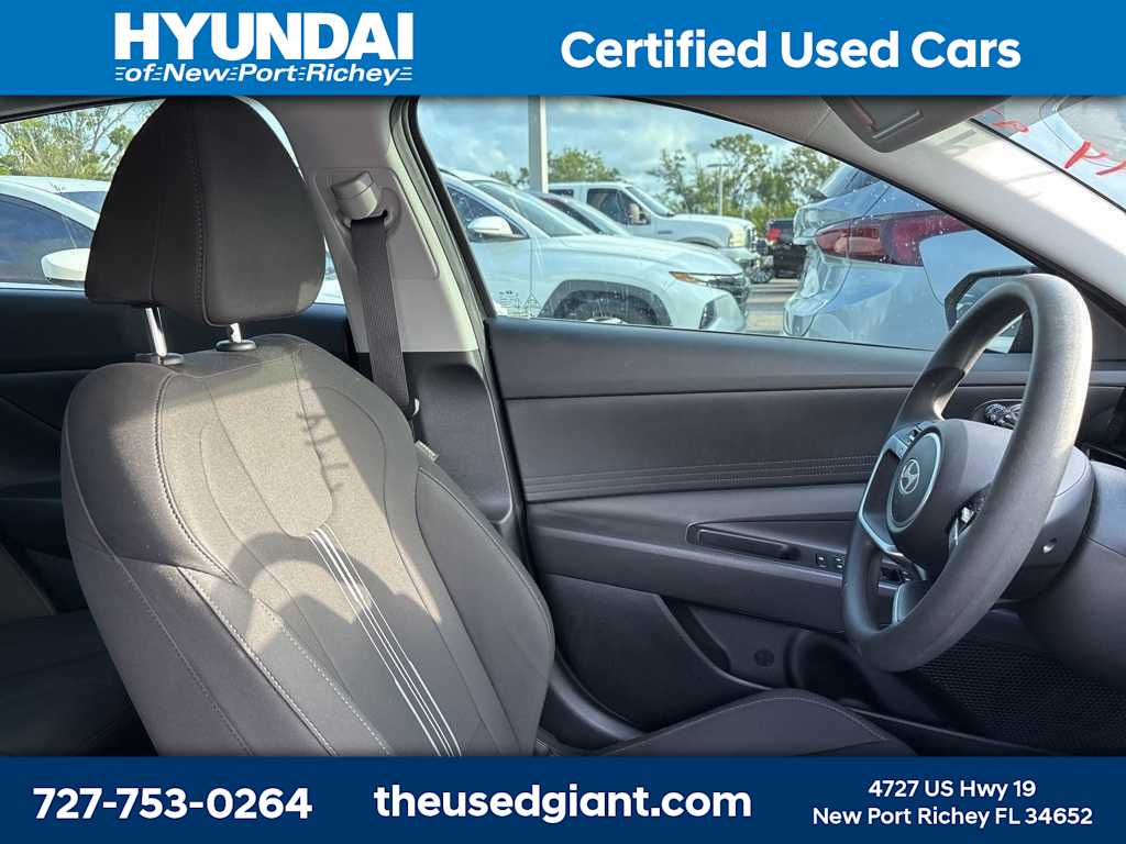 Thumbnail: 2024 Hyundai Elantra - 7