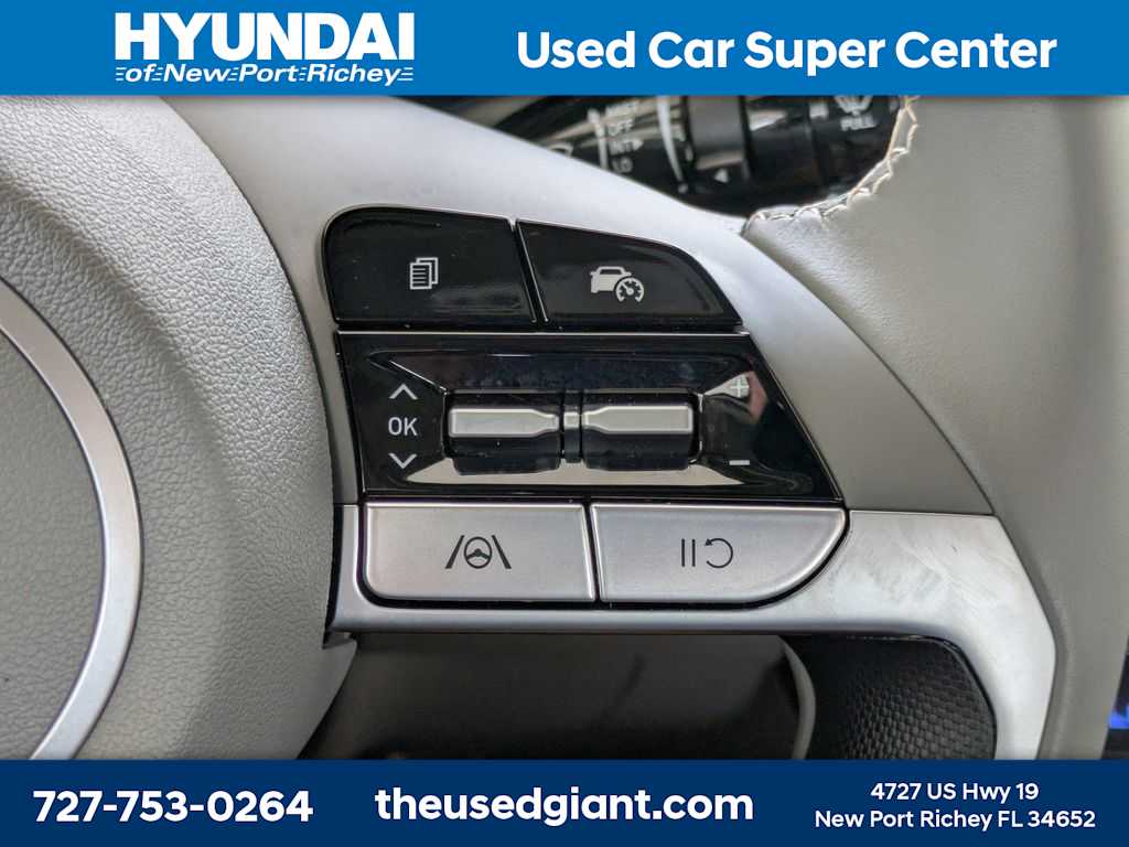 Thumbnail: 2025 Hyundai Elantra - 25