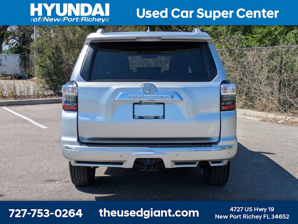 Thumbnail: 2018 Toyota 4Runner - 4