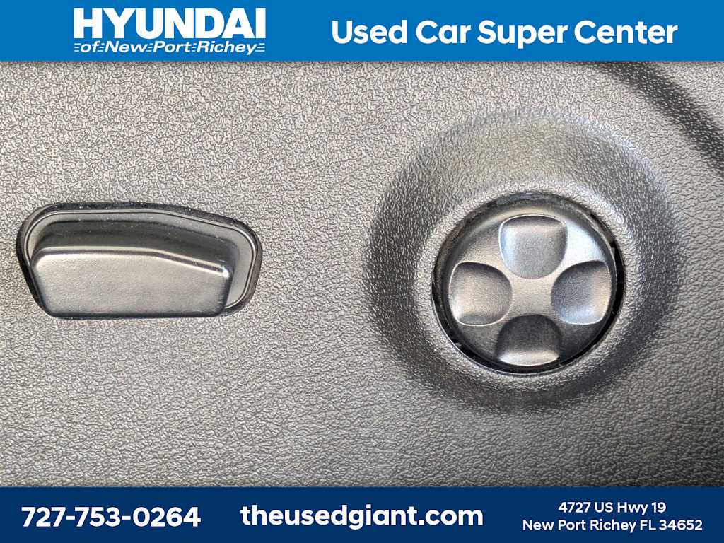 Thumbnail: 2020 Dodge Journey - 23