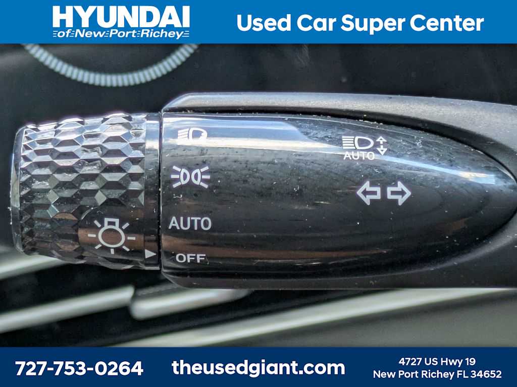 Thumbnail: 2023 Hyundai Elantra - 29