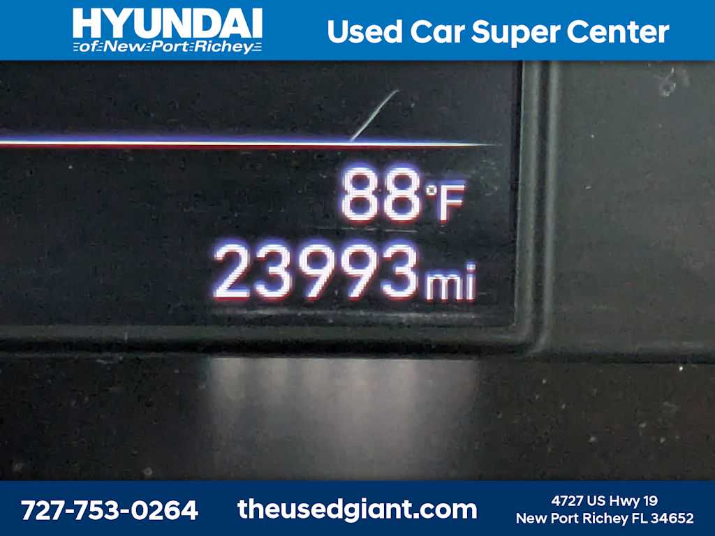 Thumbnail: 2023 Hyundai Elantra - 28