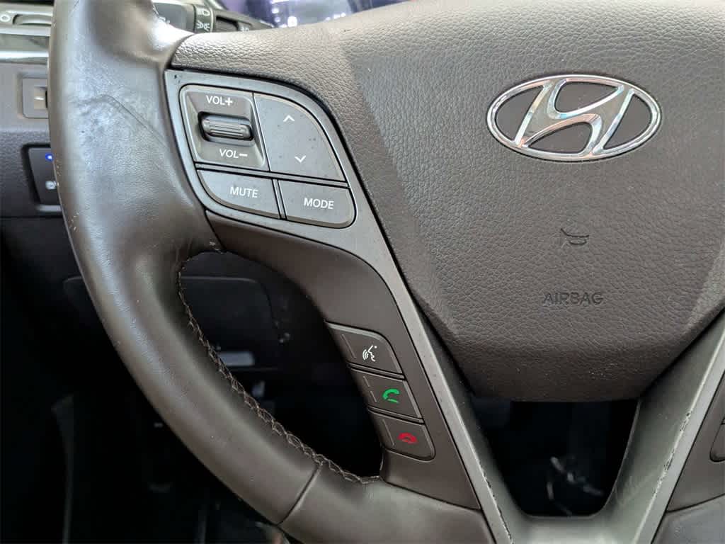 Thumbnail: 2017 Hyundai Santa Fe - 29