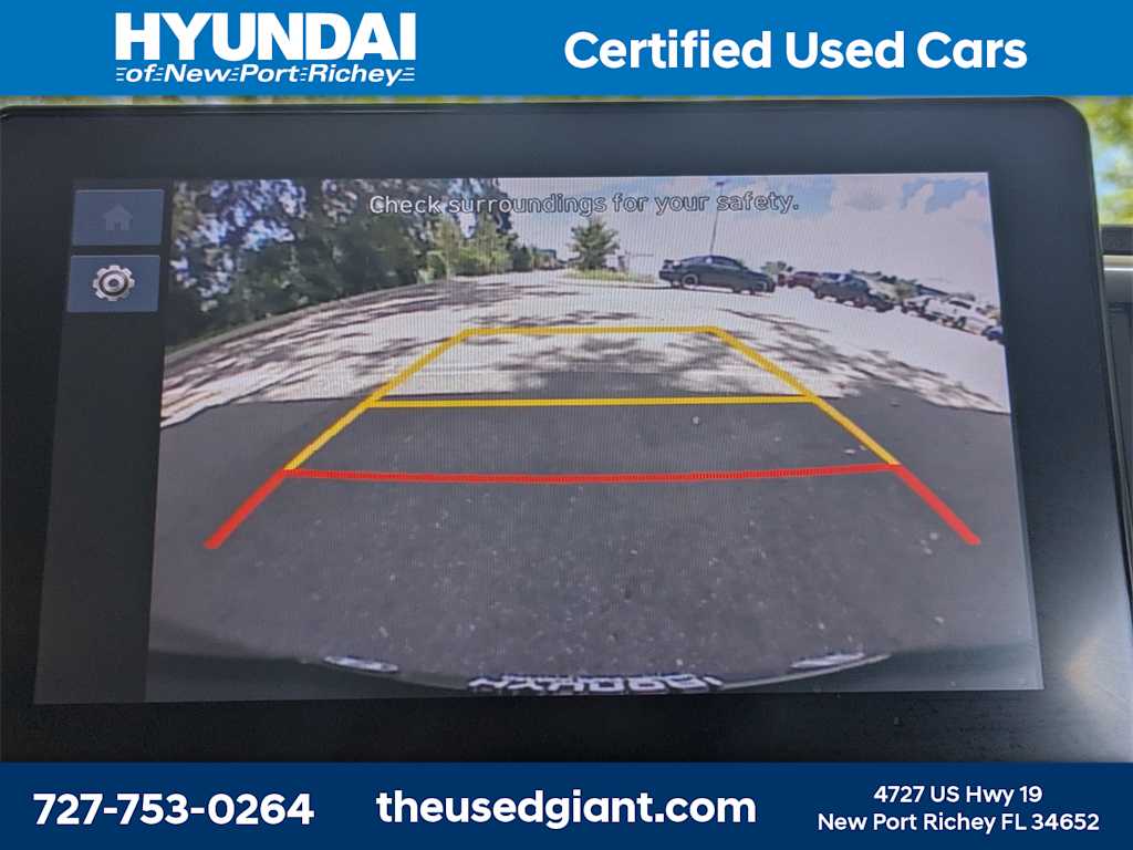 Thumbnail: 2023 Hyundai Venue - 20