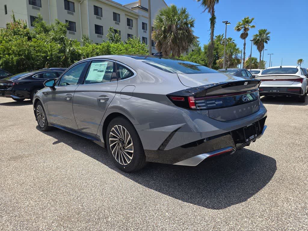 Thumbnail: 2026 Hyundai Sonata - 4