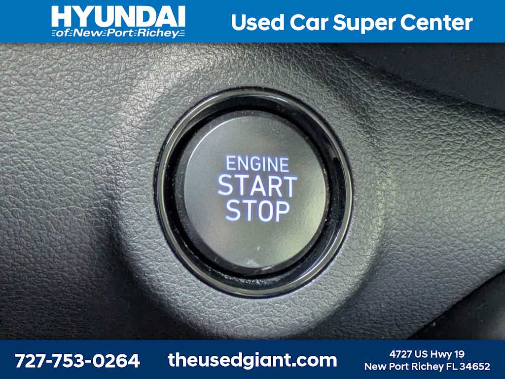 Thumbnail: 2024 Hyundai Venue - 31