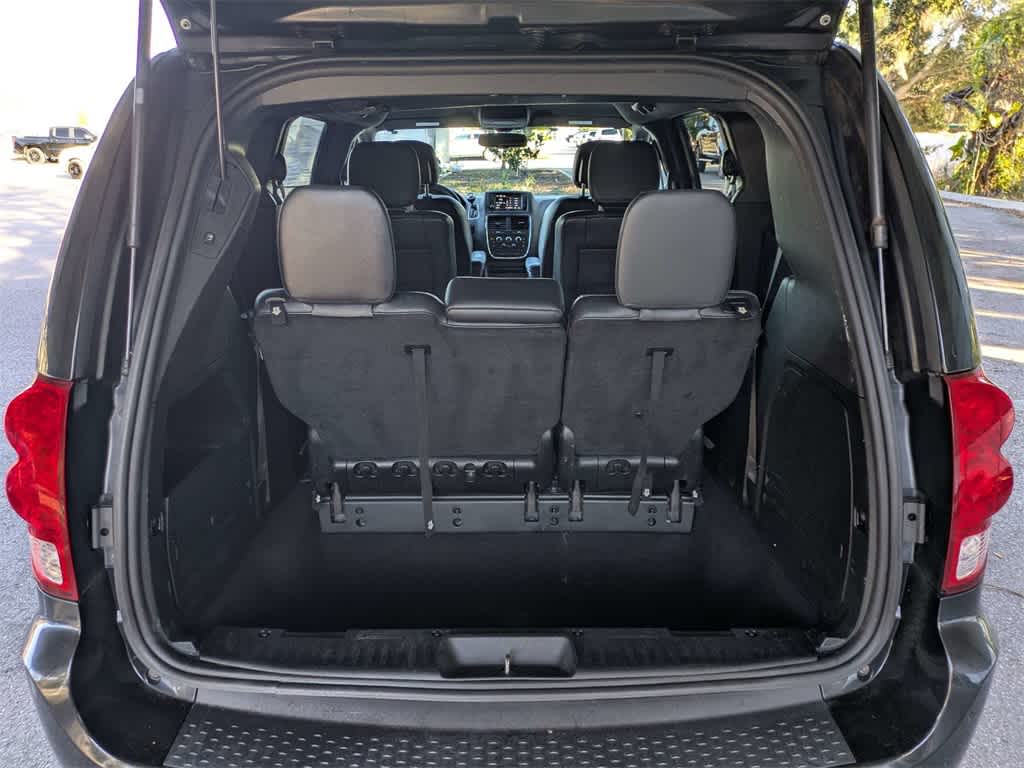 Thumbnail: 2015 Dodge Grand Caravan - 12