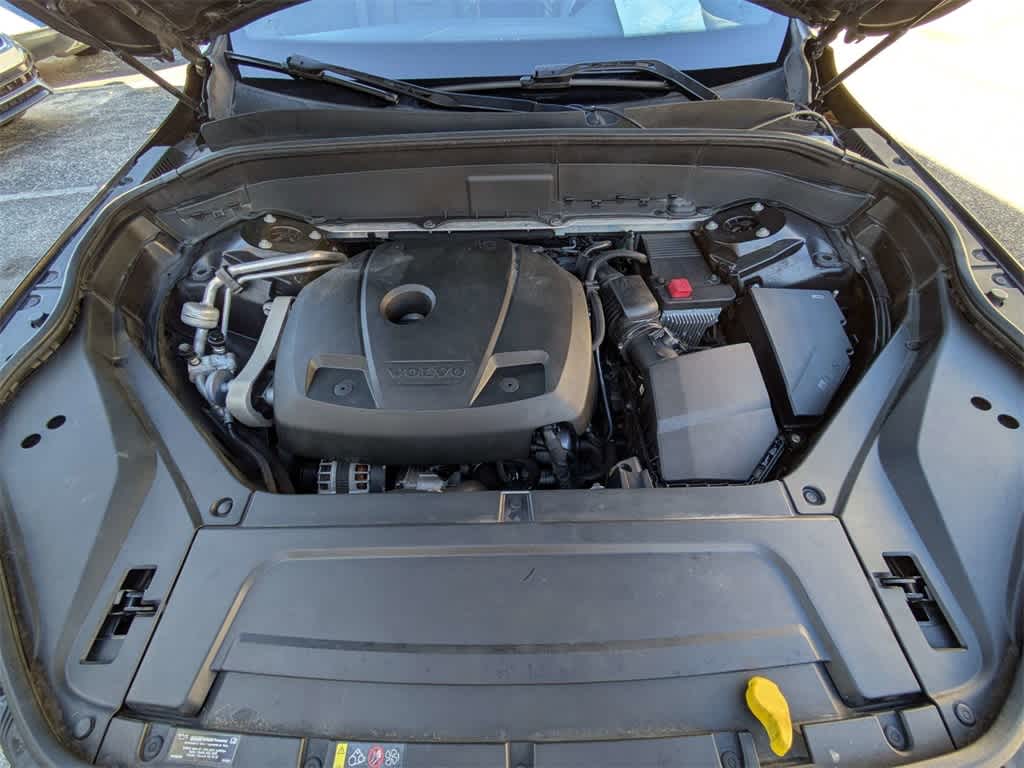 Thumbnail: 2016 Volvo XC90 - 15