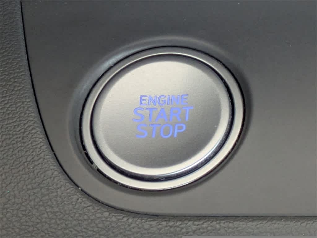 Thumbnail: 2023 Hyundai Elantra - 31