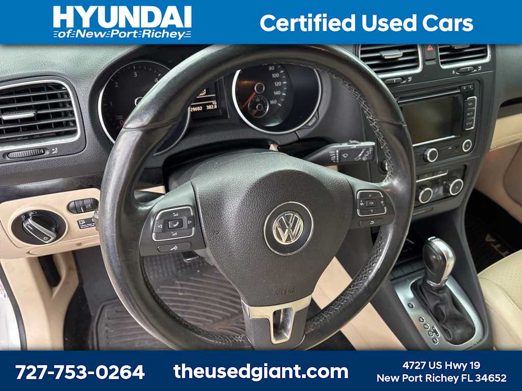 Thumbnail: 2013 Volkswagen Jetta - 11
