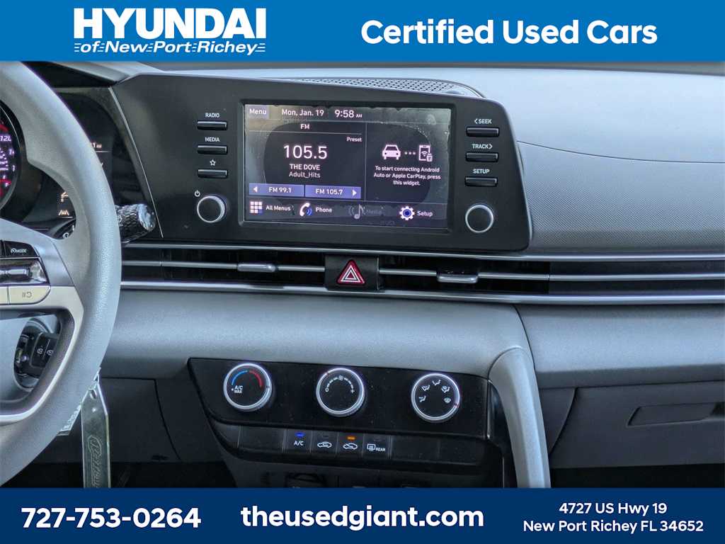 Thumbnail: 2021 Hyundai Elantra - 17