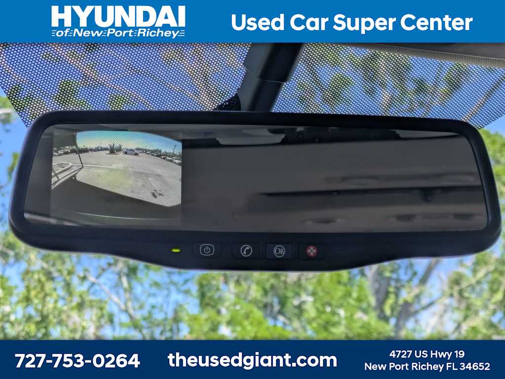 Thumbnail: 2011 Buick Enclave - 30