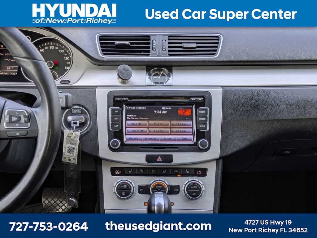 Thumbnail: 2013 Volkswagen CC - 20