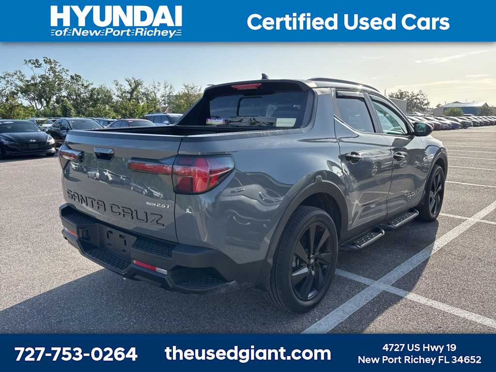 Thumbnail: 2023 Hyundai Santa Cruz - 3
