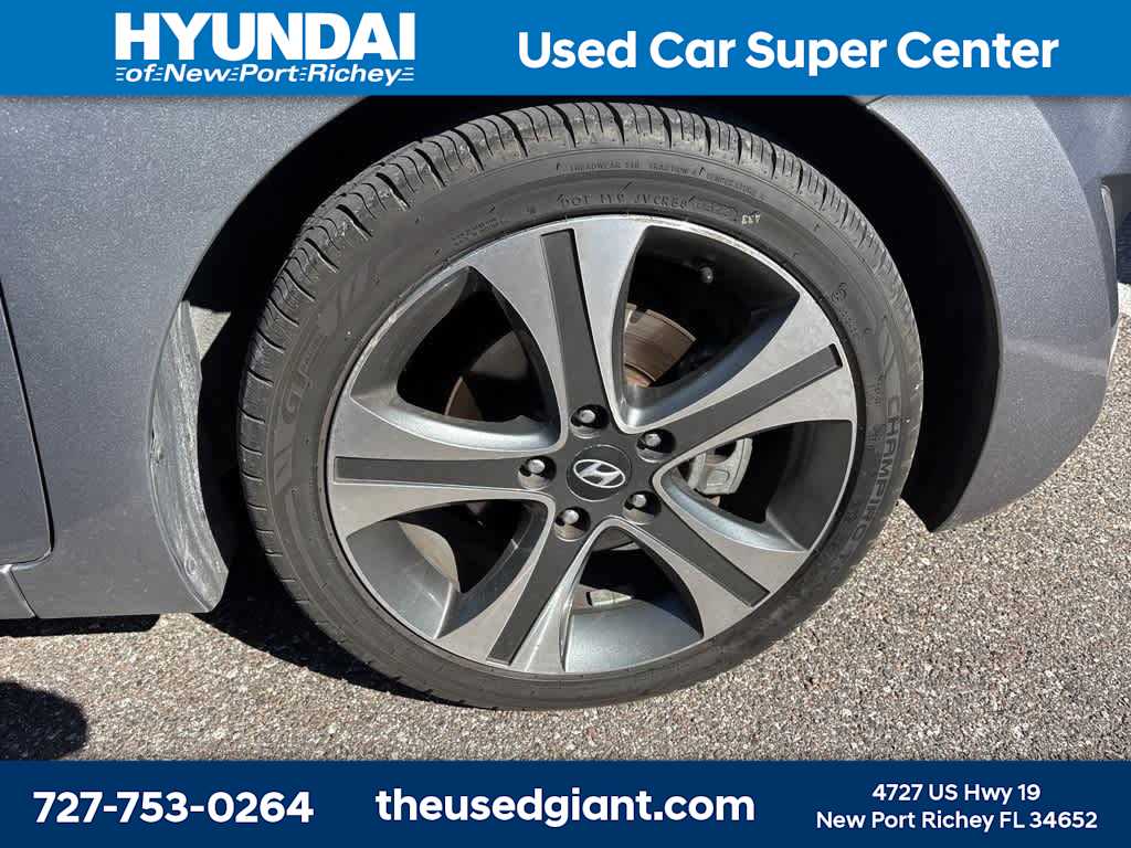 Thumbnail: 2015 Hyundai Elantra - 5