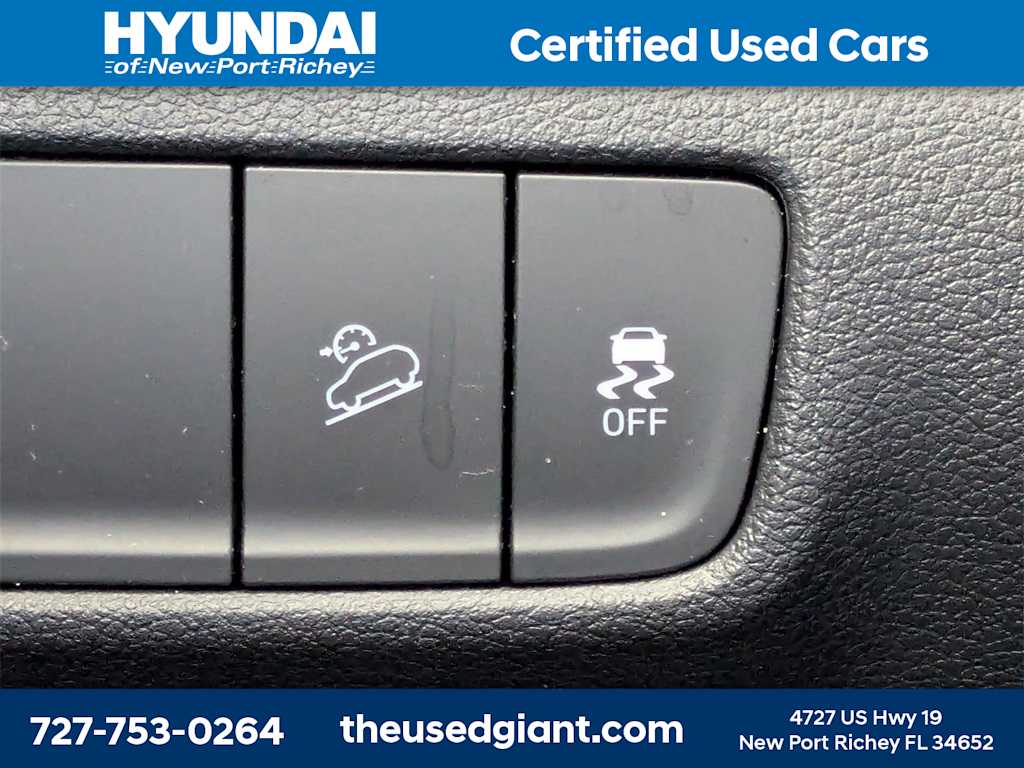 Thumbnail: 2022 Hyundai Kona - 28