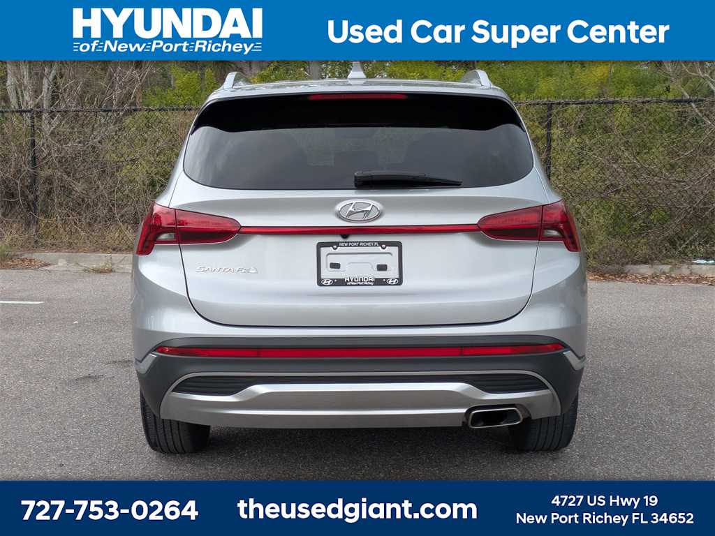 Thumbnail: 2022 Hyundai Santa Fe - 4