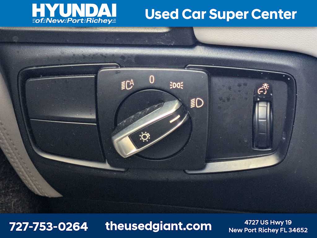 Thumbnail: 2015 BMW i3 - 29