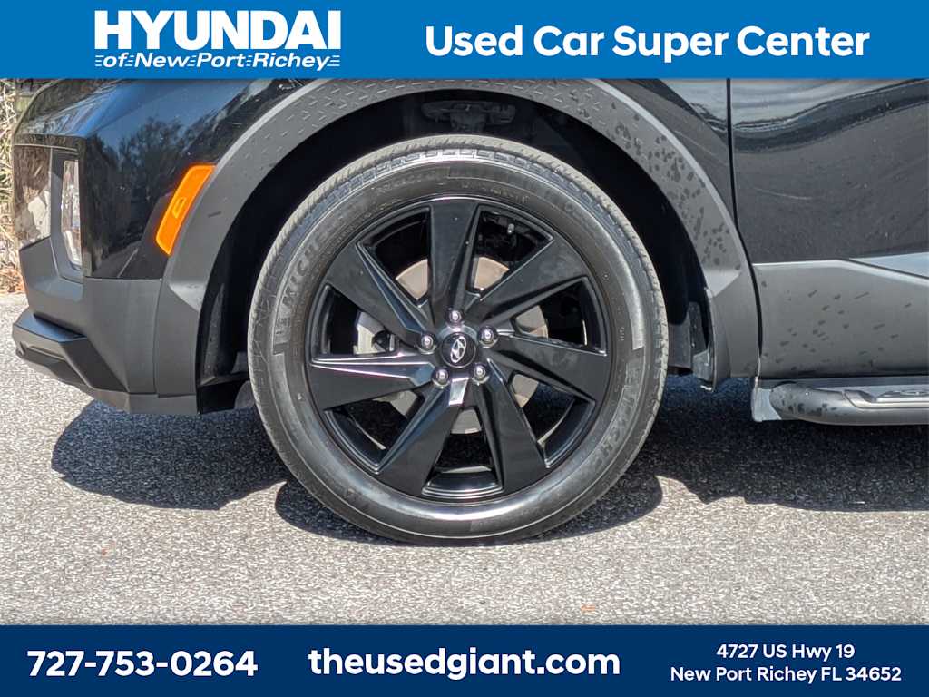 Thumbnail: 2023 Hyundai Santa Cruz - 10