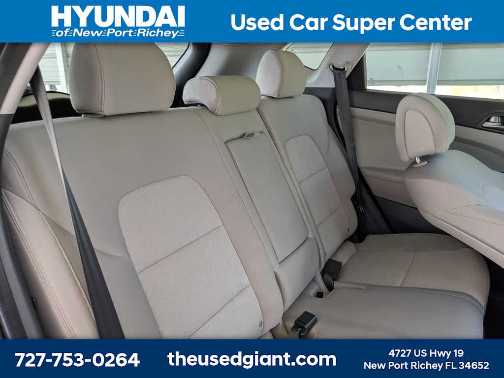 Thumbnail: 2016 Hyundai Tucson - 14