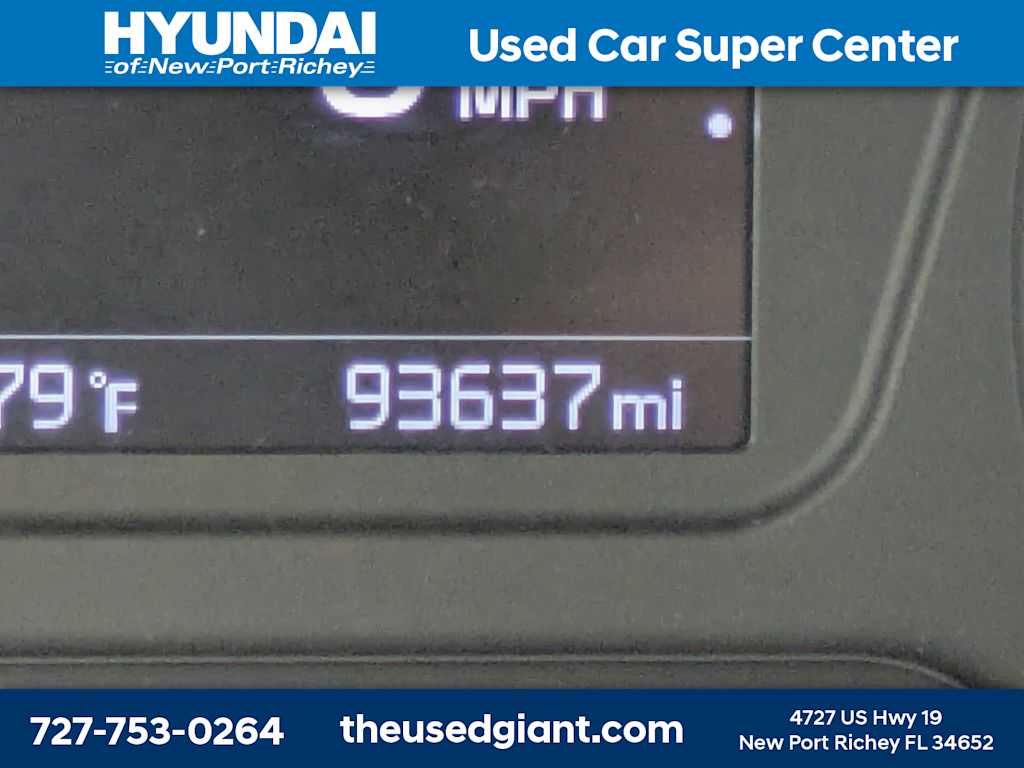 Thumbnail: 2017 Kia Sorento - 33