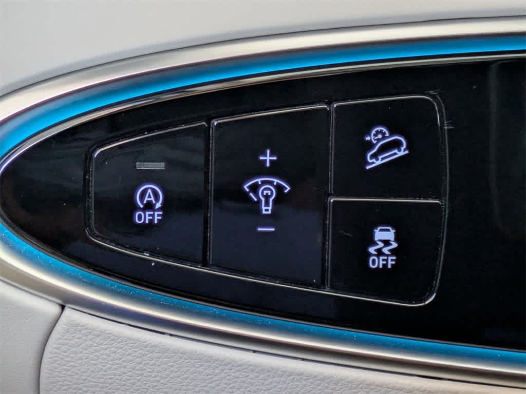 Thumbnail: 2022 Genesis GV70 - 35