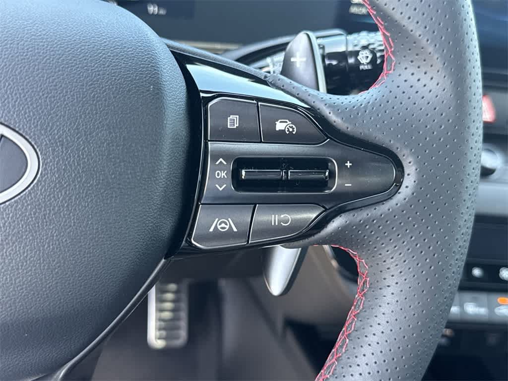 Thumbnail: 2025 Hyundai Elantra - 24