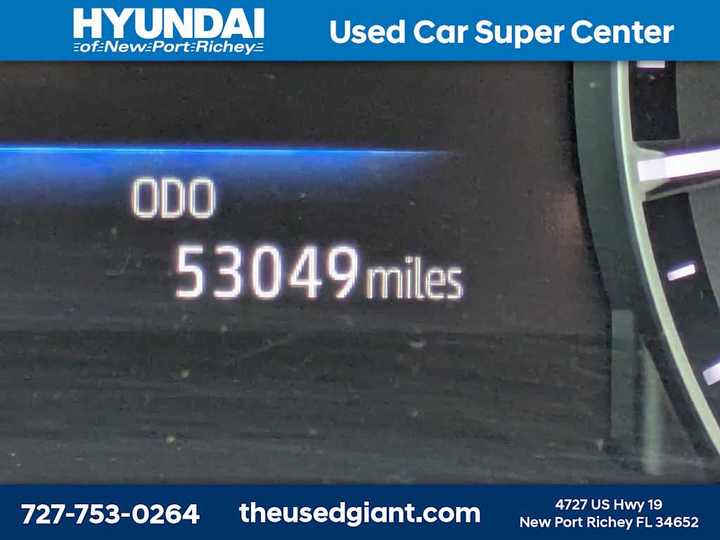 Thumbnail: 2021 Toyota Highlander - 42