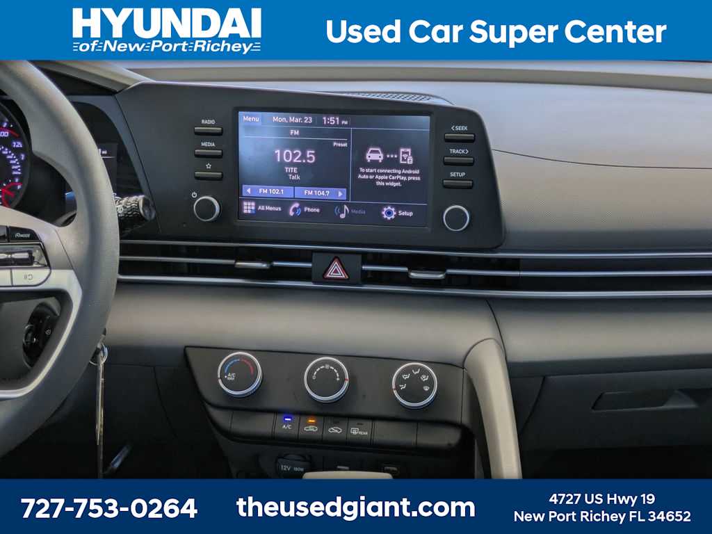 Thumbnail: 2023 Hyundai Elantra - 17