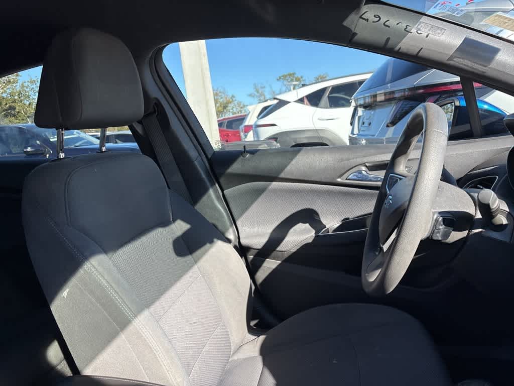 Thumbnail: 2019 Chevrolet Cruze - 7