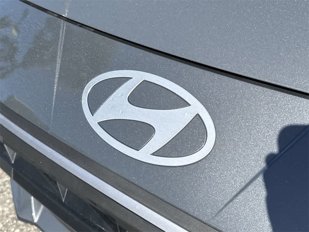 Thumbnail: 2025 Hyundai Elantra - 10