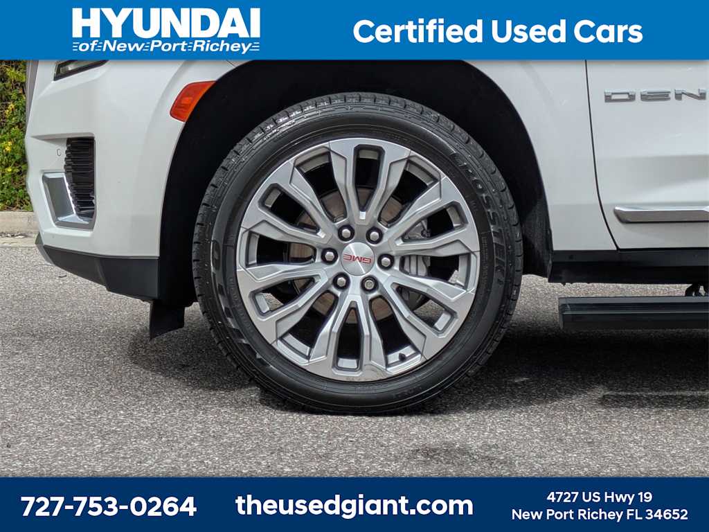 Thumbnail: 2021 GMC Yukon XL - 11