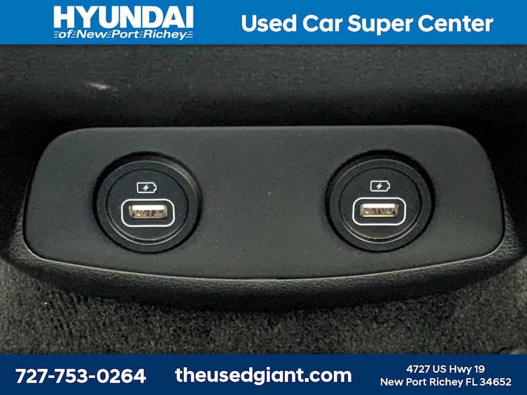 Thumbnail: 2023 Hyundai Santa Fe - 17