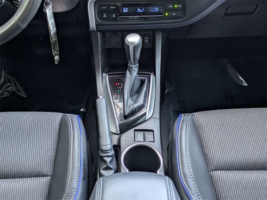 Thumbnail: 2017 Toyota Corolla - 19