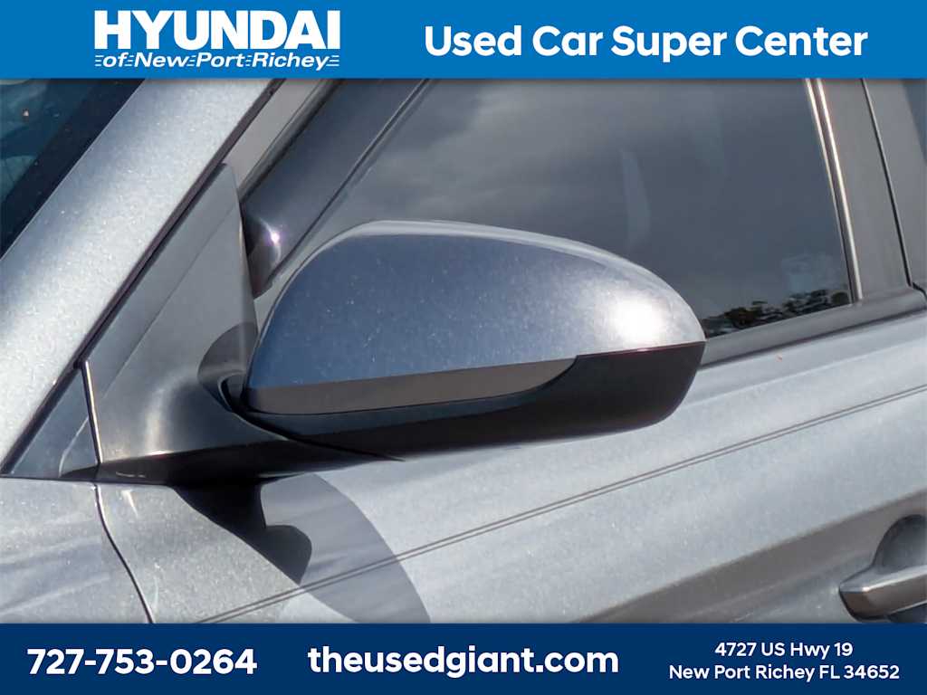 Thumbnail: 2017 Hyundai Elantra - 11