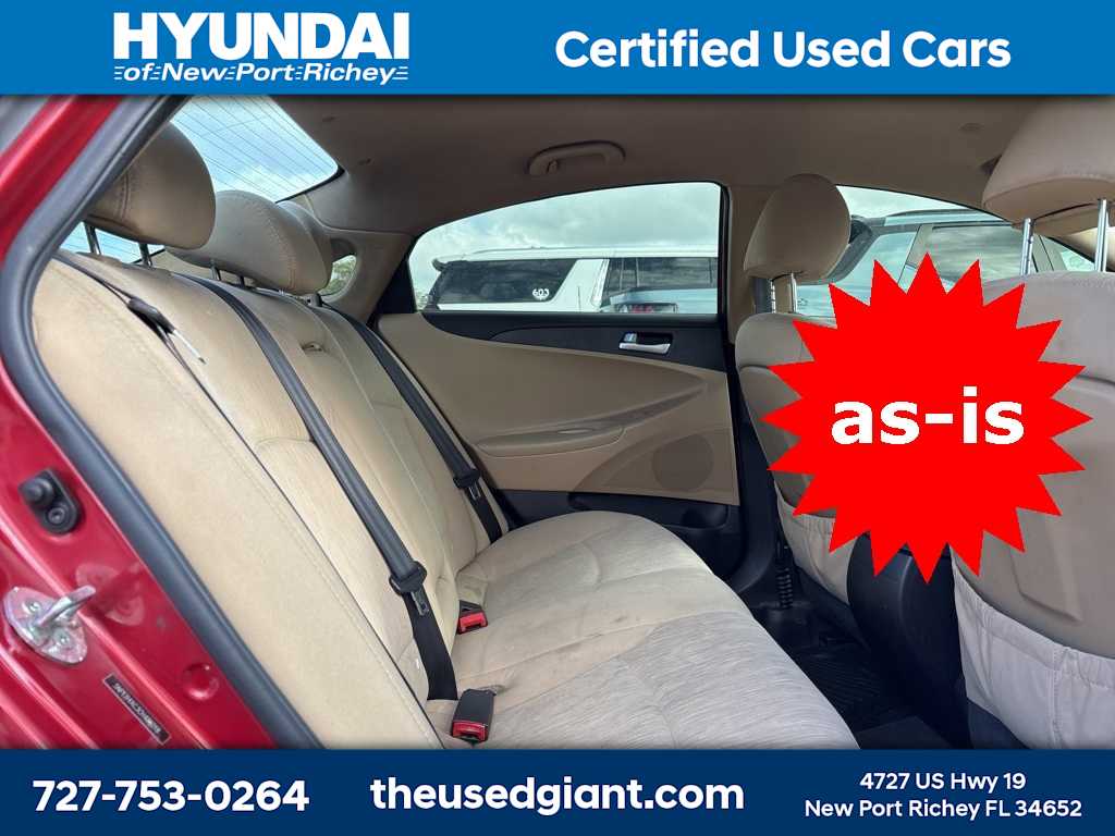 Thumbnail: 2012 Hyundai Sonata - 8
