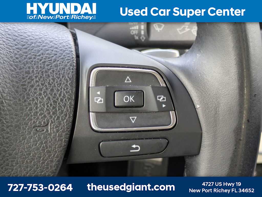 Thumbnail: 2013 Volkswagen CC - 33