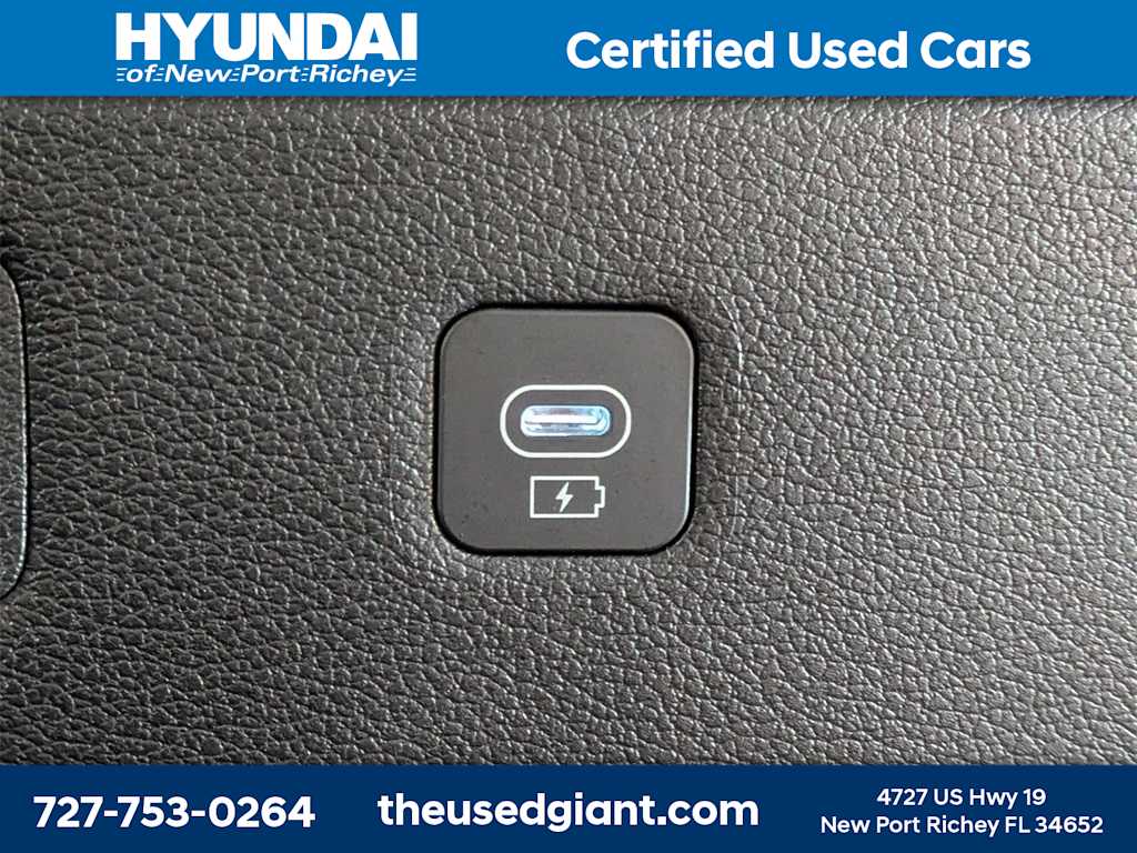 Thumbnail: 2023 Hyundai Palisade - 17